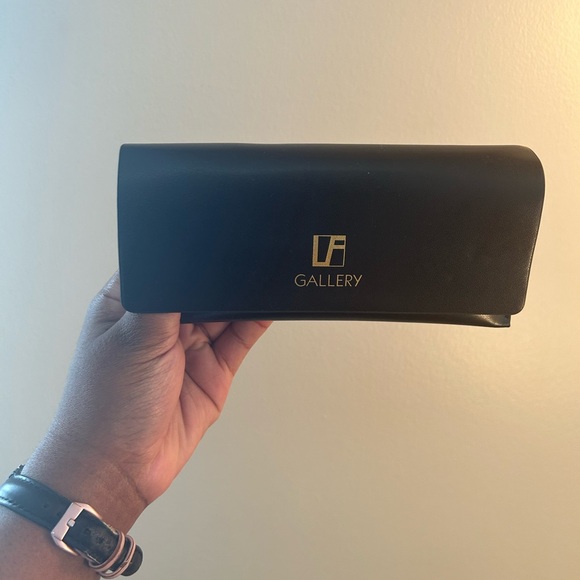 Black Cat Eye Sunnies - Picture 2 of 6